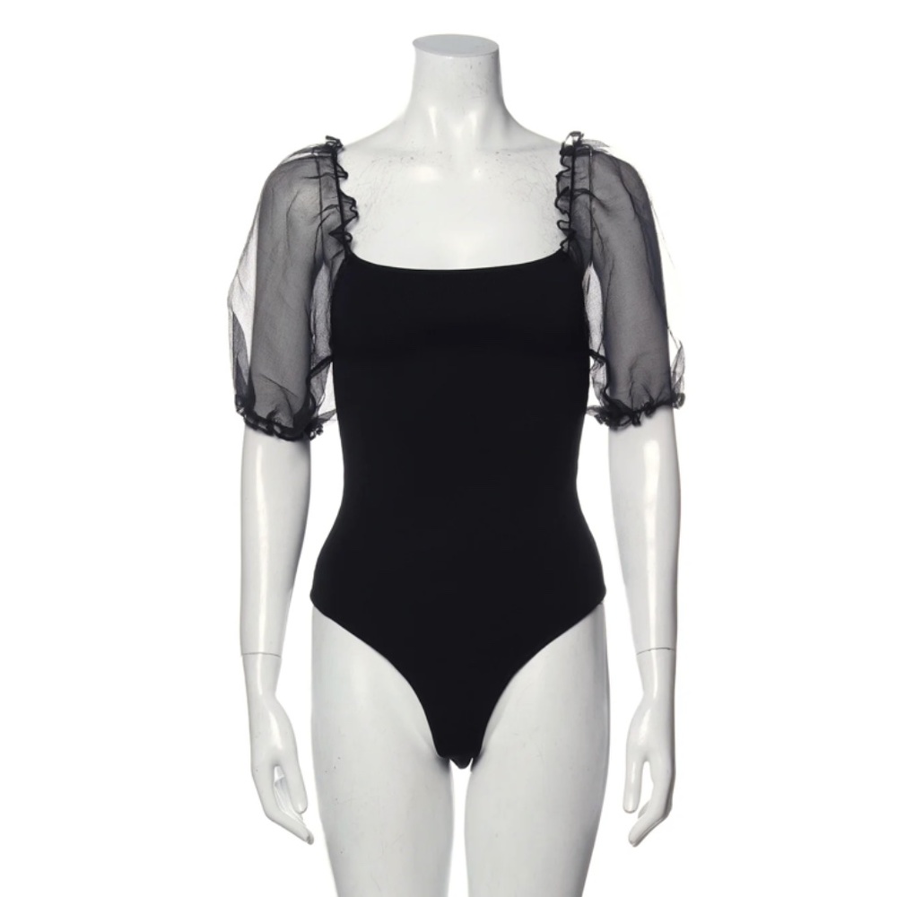 ASTR Square Neckline Short Sleeve Bodysuit